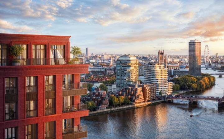 Embassy garden the capston with river view