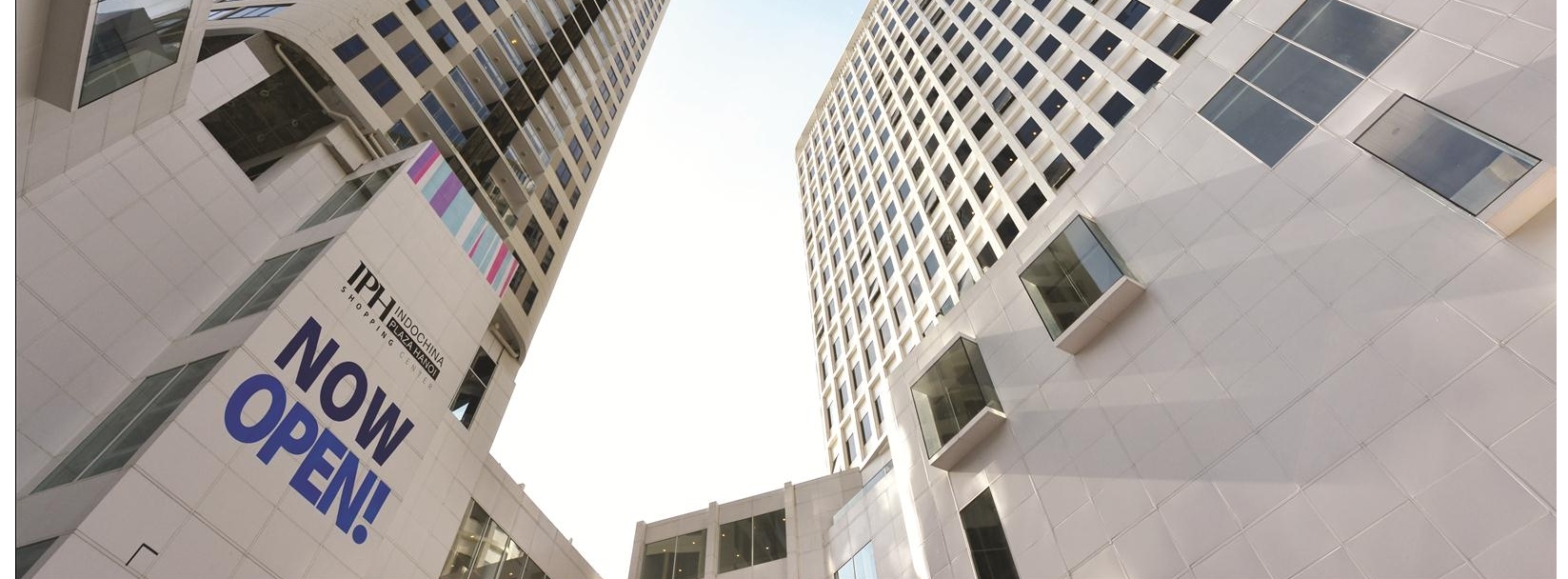 Tòa nhà văn phòng - TTTM Indochina Plaza Hanoi - Quận Cầu Giấy, Hà Nội